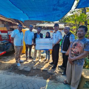 Dukung Lingkungan Bersih, BRI Kanwil Makassar Serahkan Bantuan CSR Bank Sampah