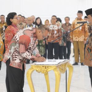 Doktor Ilmu Politik Universitas Kebangsaan Malaysia Ini Dilantik sebagai Sekertaris KPU Provinsi Maluku
