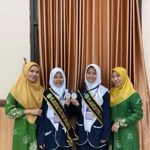 Tim Riset MTS As’adiyah Putri Sengkang Raih Prestasi Tingkat Nasional, Amran Mahmud Beri Ucapan Selamat