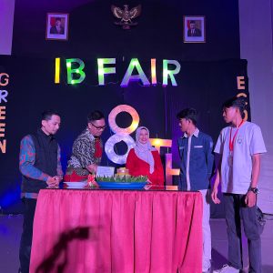Rangkaian Milad ke-8, Jurusan Perbankan Syariah UIN Alauddin Makassar Sukses Gelar IB Fair 2023