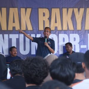Resmikan Posko Anak Rakyat di Pattallassang, Rudianto Lallo Konsolidasi Tim Pemenangan di Gowa