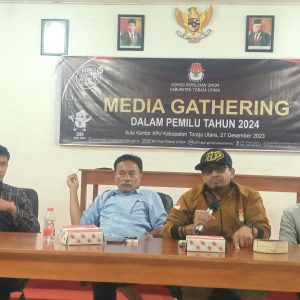 Evaluasi Kinerja Jelang Pemilu, KPU Torut Gelar Media Gathering