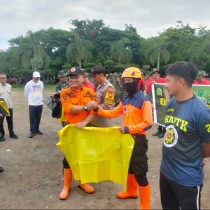 Personel Kodim 1404 Lakukan Pembersihan, Sasar Sampah Berserakan