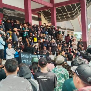 Ribuan Masyarakat Mamasa Tolak PJ Bupati Mamasa