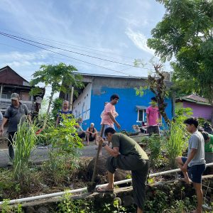 Pemkot Parepare Gotong Royong untuk Lingkungan Bersih di Kelurahan Bukit Harapan