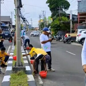 Berbenah Jelang Penilaian Adipura, Tim RSUD Andi Makkasau Parepare Fokus pada Kebersihan dan Estetika Jalan