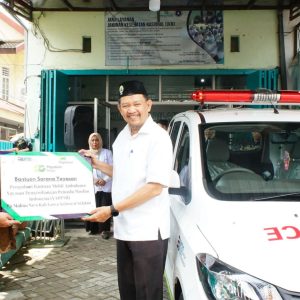 Pegadaian Kanwil VI Beri Bantuan Ambulance Kepada Masyarakat Lewat Yayasan YAPPMI