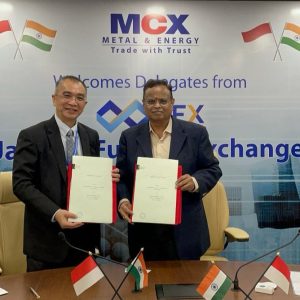 Perkuat Kerjasama Luar Negeri, JFX MoU dengan MCX