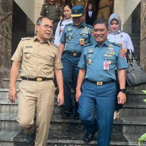 Laksda TNI Rivai Ras Temui Walikota Makassar Soal Dukungan Pemkot Sukseskan Pemilu 2024