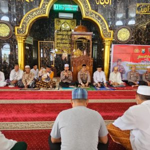 Polda Sulsel Gelar Jumat Curhat Bersama Warga Biringkaya, Tekankan Jaga Toleransi di Bulan Suci Ramadan