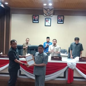 DPRD Parepare Gelar Rapat Paripurna, Pj Wali Kota Sampaikan LKPJ Tahun Anggaran 2023