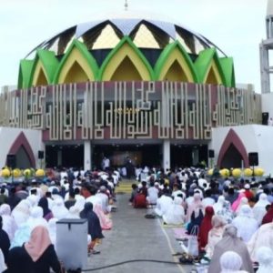 Pemkot Parepare Ajak Masyarakat Makmurkan Masjid Terapung BJ Habibie, Melalui Kegiatan Keagamaan