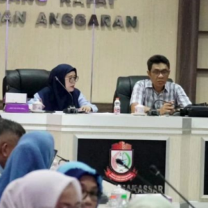 Komisi B DPRD Makassar Bahas Rancangan Perda Pendirian Perusda Terminal Makassar Metro