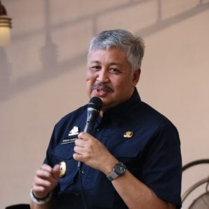 Bupati Irwan Hamid Apresiasi Guru dalam Meningkatkan Mutu Pendidikan di Kabupaten Pinrang