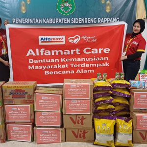 Alfamart Salurkan Sembako untuk Korban Bencana Alam di Berbagai Wilayah Sulsel