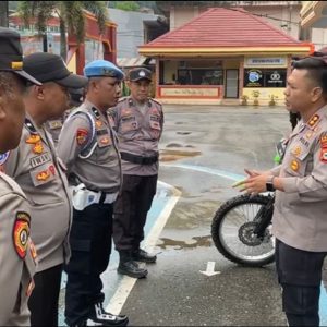 Dukung Pelayanan Masyarakat, Kapolres Tator Serahkan 2 Unit Trail Ke Polsek Simbuang