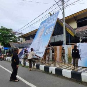 Melanggar Perda, Ratusan Baliho Diterbitkan Satpol PP Parepare