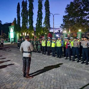 Ratusan Personel Gabungan Amankan Pemberangkatan Calon Jamaah Haji Kloter 19 Takalar