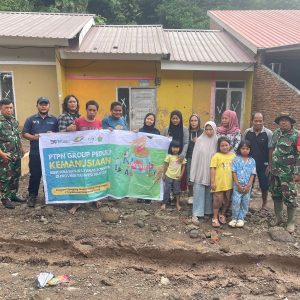 Regional 8 PT Perkebunan Nusantara I Salurkan Bantuan Kepada Korban Banjir di Enrekang