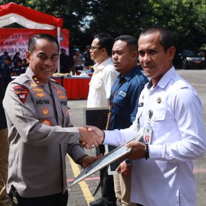 Bantu Penanganan Kasus Narkoba, Kanim Makassar mendapatkan Penghargaan