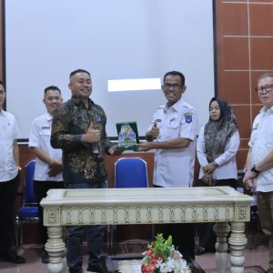 Tingkatkan PAD, Pj. Bupati Takalar Teken MoU dengan PT. PLN (Persero) tentang PBJT