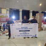 Pupuk Indonesia Serahkan Bantuan 80 Ton Beras Pada Korban Banjir Bandang di Sulsel