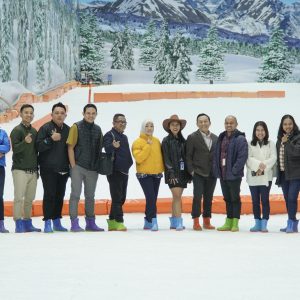 Bangun Sinergi, Trans Snow World Makassar Gelar Corporate Gathering