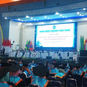 1.360 Wisudawan Unismuh di Dominasi Cumlaude