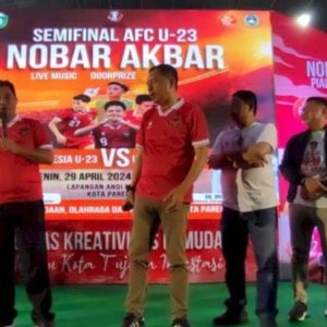 Akbar Ali dan Ribuan Warga Parepare Nobar Laga Timnas Indonesia U-23 vs Uzbekistan