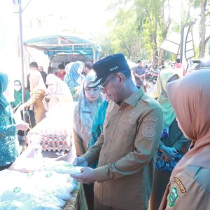 Jelang Idul Adha Pemerintah Kabupaten Takalar Gelar Pasar Murah