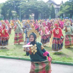 Diikuti Ribuan Pelajar, Pj Wali Kota Parepare Apresiasi Program Sulsel Menari