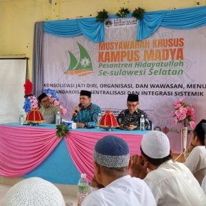 Didaulat Jadi Pembicara di Ponpes Hidayatullah, TQ di Doakan sebagai Wali Kota Parepare