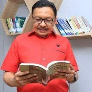 Alimuddin, Bicara Literasi dan Kemajuan Pendidikan Anak Turatea di Pattiro Jeka