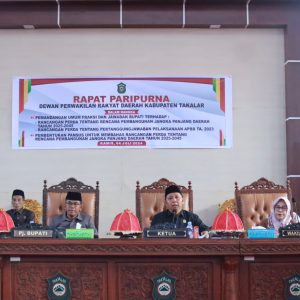 Pj Bupati Takalar Sampaikan Tanggapan atas Pandangan Umum Fraksi mengenai RPJPD 2025-2045
