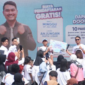 Andi Seto Asapa Sukses Gelar Jalan Sehat Bersama Warga Makassar