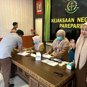 Gandeng RSUD Andi Makkasau, Kejari Parepare Tes Urine Seluruh Pegawai