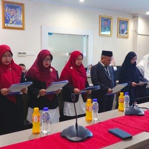 Rektor Unismuh Makassar Lantik 9 Pejabat Baru Unismuh