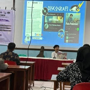 Gelar Bengkel Musikalisasi Puisi, Rumah Puisi Hadirkan Narasumber Padankan ‘Passion’ Pelajar SMA