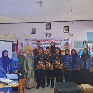 Jurusan PGSD UNM Sukses Gelar Pelatihan Model Pembelajaran Kooperatif Bagi Guru di MI DDI Rea Barat