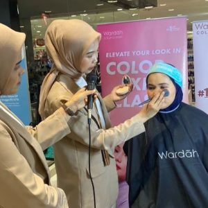 Hadir di Matahari Mall Ratu Indah, Wardah Gelar Beauty Demo and Sharing Tips