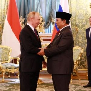 Prabowo Subianto Bertemu Vladimir Putin Bahas Kerja Sama Nuklir