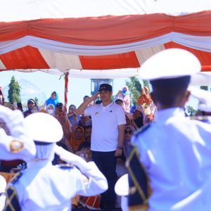 Bupati MYL Apresiasi Semangat Peserta Gerak Jalan Indah, Tularkan Semangat Juang Kemerdekaan