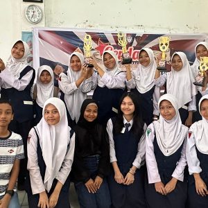 Tampil Terbaik, Siswa SMP 2 Parepare Sapu Bersih Juara 1 Lomba Presenter dan Jurnalistik Tingkat SMP