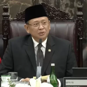 Pimpin Sidang Paripurna Akhir Masa Jabatan, Bamsoet Singgung Pohon Beringin Diterjang Badai dan Topan