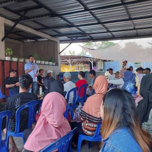 Bersosialisasi di BTN Pondok Bahagia, Andi Nurhaldin Dengarkan Keluhan Warga soal Penerangan dan Modal Usaha