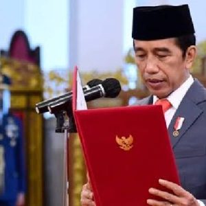 Jelang Jokowi Lengser Utang Luar Negeri Naik 7,3 Persen, Tembus 425,1 Miliar Dolar AS