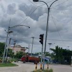 Pengguna Jalan Keluhkan Traffic Light Persimpangan Arteri Mamuju Tak Nyala