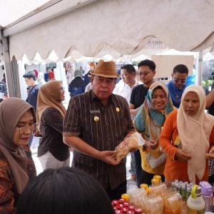 Pj Wali Kota Parepare Apresiasi Inovasi Pasar Tani untuk Tekan Inflasi