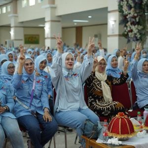 Dikomandoi Priska Adnan, Komunitas Perempuan Hebat se-Kabupaten Gowa Mantap Menangkan Hati Damai