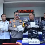 TNI AL Gagalkan Penyelundupan Sepuluh Kilogram Sabu Senilai Rp 10 Miliar